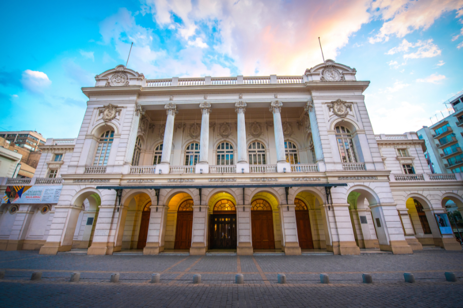 Teatro Municipal de Santiago, Ópera Nacional de Chile: tradición e innovación al sur del mundo