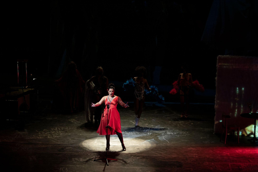 «María de Buenos Aires»: La ópera-tango de Piazzolla se repone en el Theatro Municipal de São Paulo.